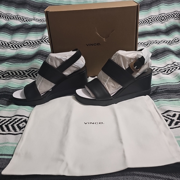 Vince Women's Roma Double Strap Wedge Sandals Size 8.5 US Black Leather NEW $295 - Picture 2 of 12